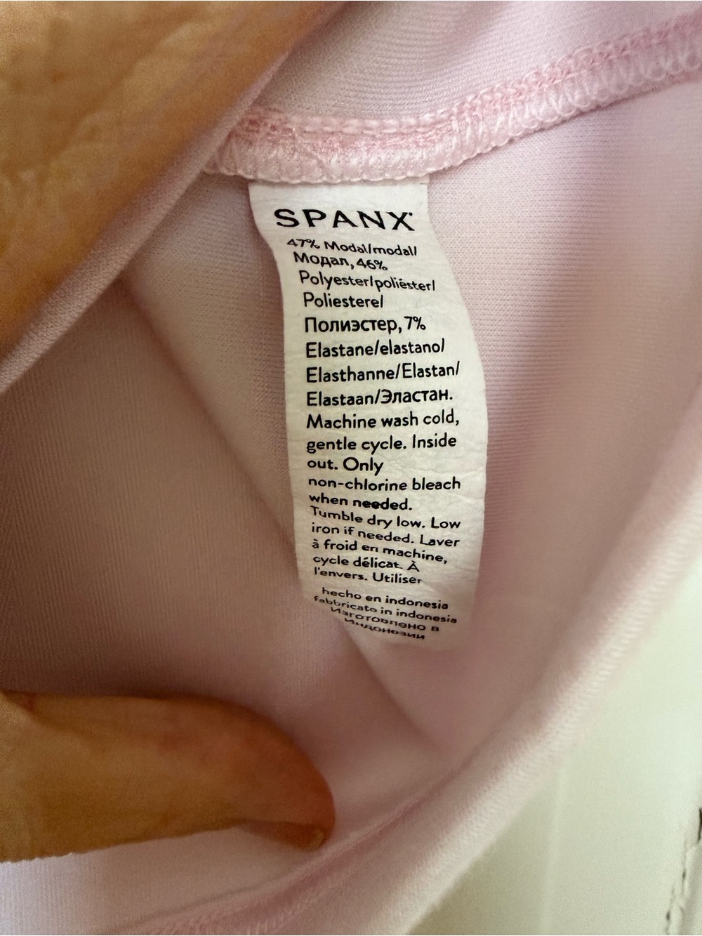 SPANX Sleeveless Mock Neck in Pink XL - Picture 5 of 5